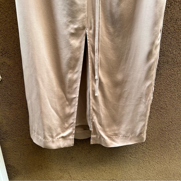 ASTR Robin Tie Waist Cutout Midi Skirt Khaki M - Picture 8 of 12